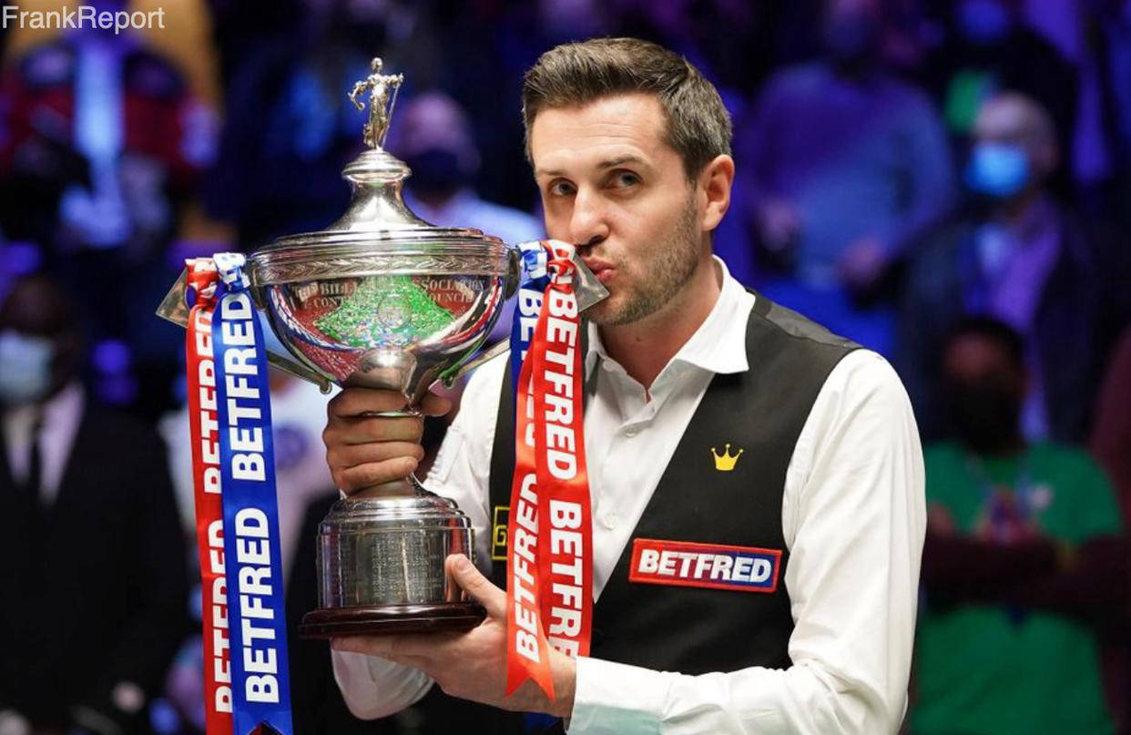 他在右后卫 他在右后卫