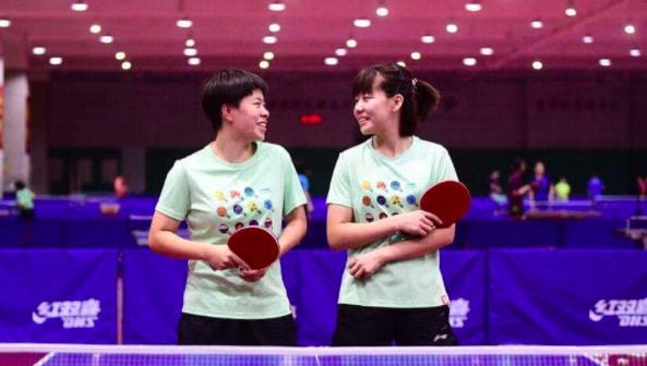 家长和青少 家长和青少